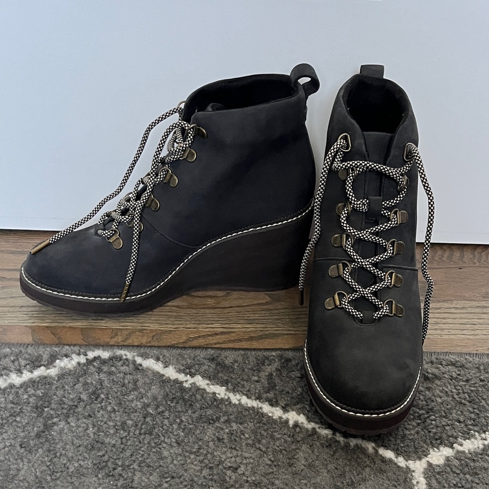 Toms Melrose Wedge Boots